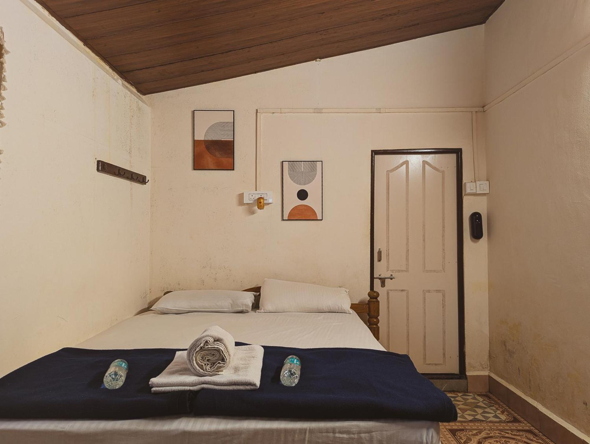 Sunset Cafe Beach Stay Gokarna  Exterior photo
